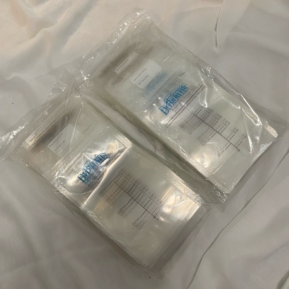 Breast milk bags - Picture 1 of 2